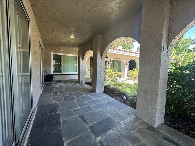 Foto del edificio - 1113 Lancer Ln