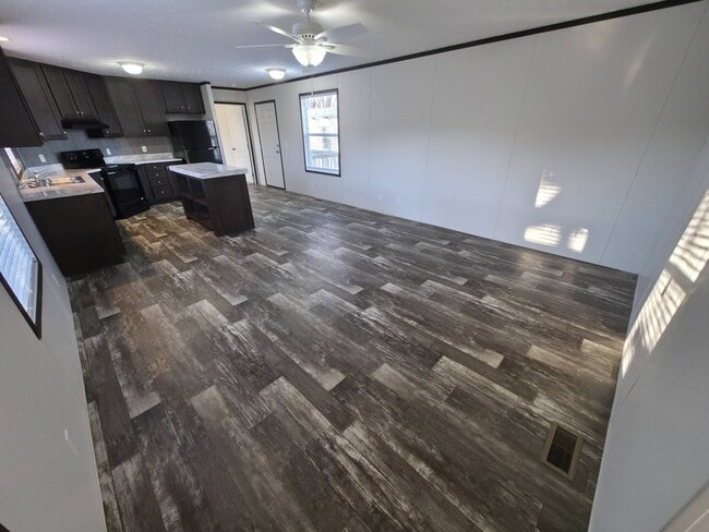 Building Photo - 1917 SW 11th St