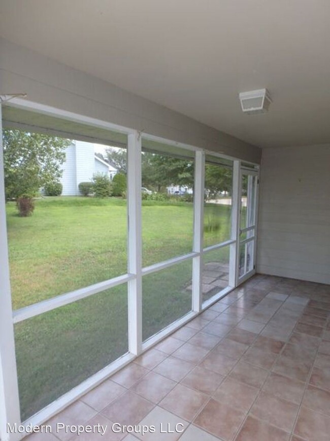 Building Photo - 3 br, 2 bath House - 3828 Woods Edge Rd