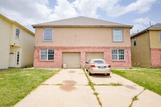 Building Photo - 6406 Waldron Dr