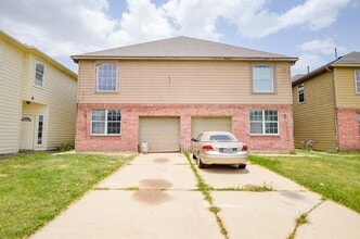 Building Photo - 6406 Waldron Dr