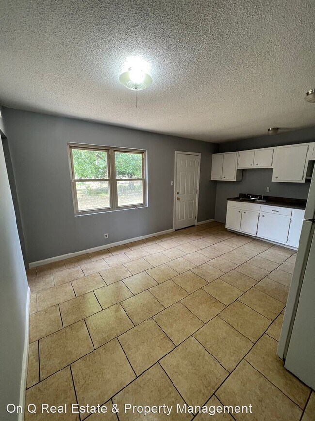Building Photo - 3 br, 2 bath House - 3600 Race St