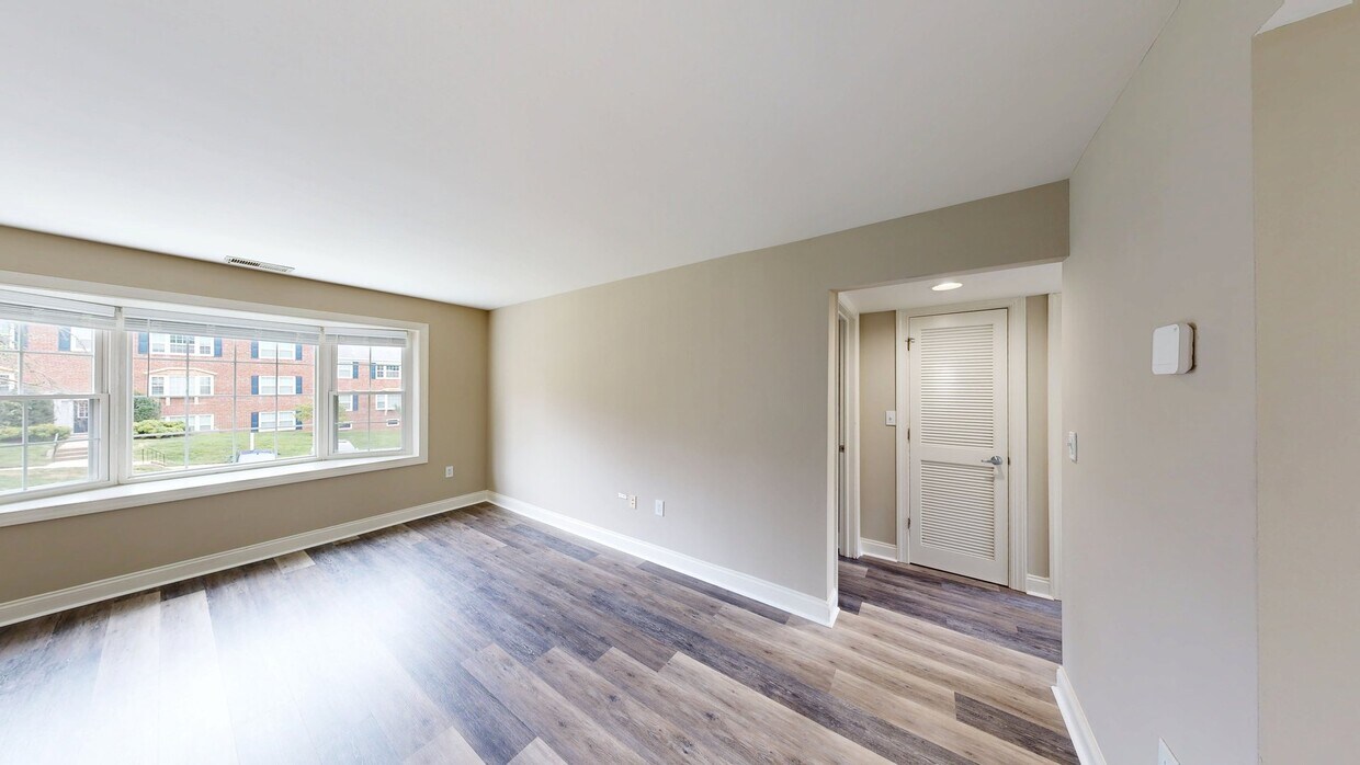 Photo - Rodgers Forge Apartments