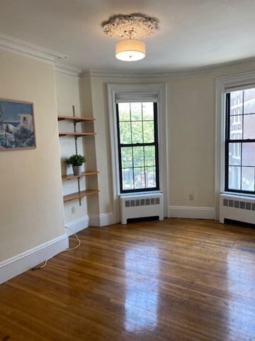 Building Photo - 145 Arlington St