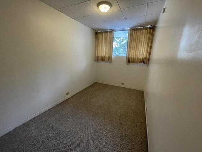 Foto del edificio - To register for the showing time below, note the 4 digit code: 3955 and click "APPLY NOW."(mobile...