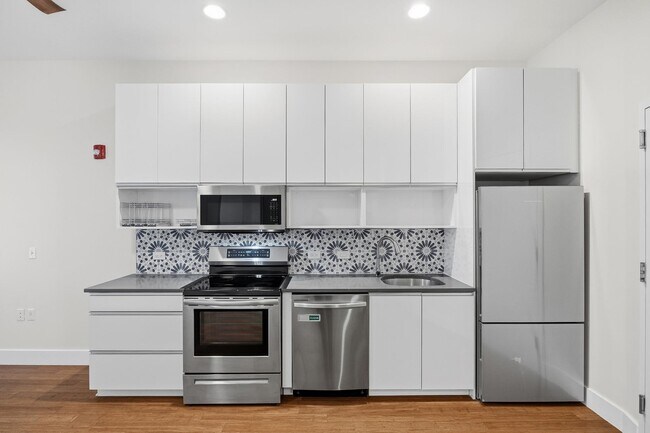 Building Photo - 217 Newark Ave