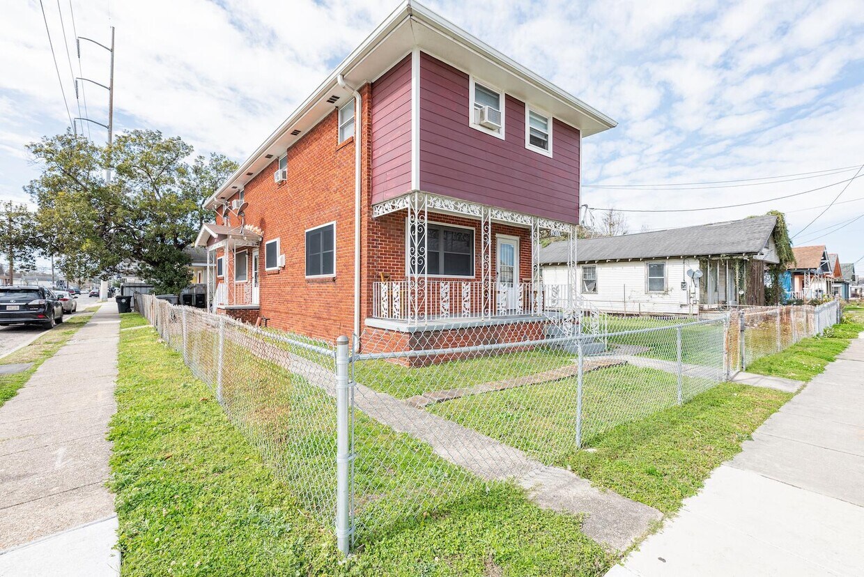Foto principal - 2402 Annette St