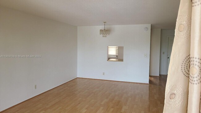 Foto del edificio - 1425 Atlantic Shores Blvd