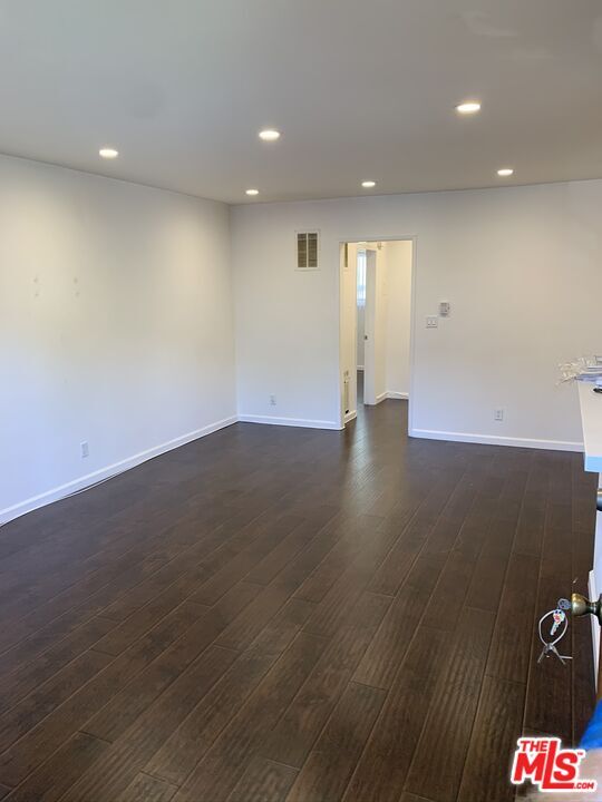 Foto principal - 7924 Clinton St