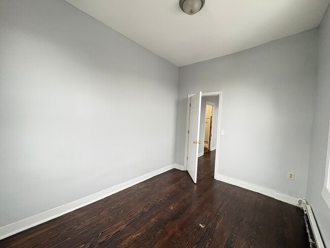 Foto del edificio - 1215 43rd St
