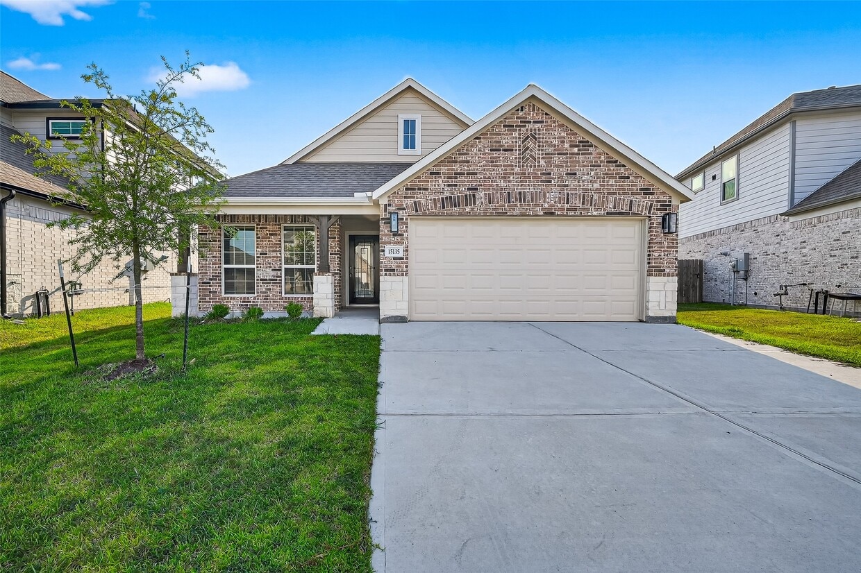 Foto principal - 15135 Timberson Rdg Ln