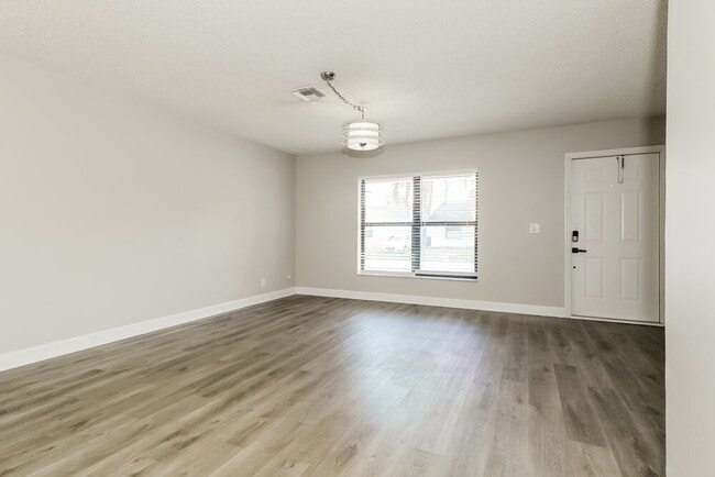 Foto del edificio - 5872 Corson Pl
