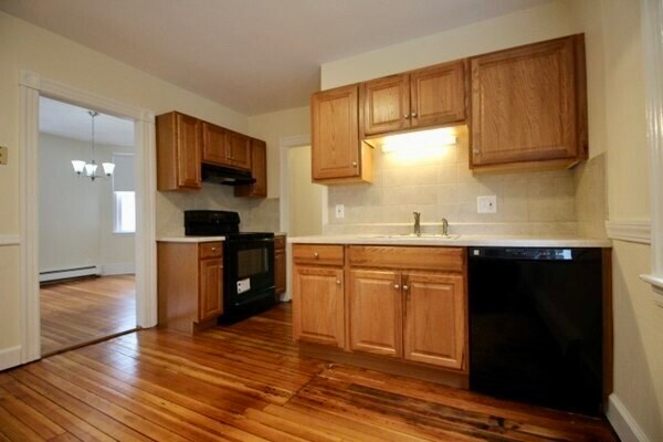 Building Photo - 47-49 Thorndike St