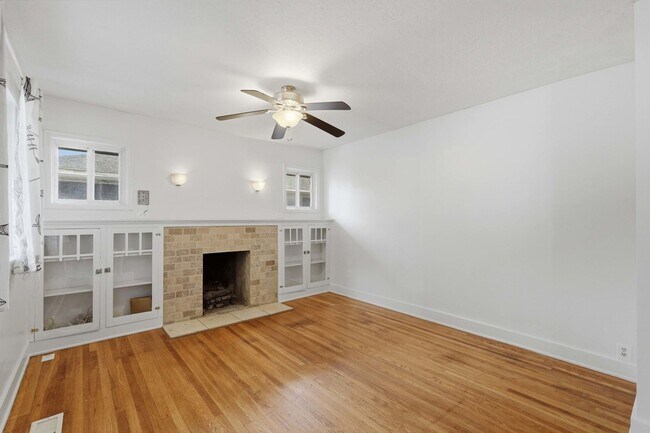 Foto del edificio - South Salt Lake 3 Bedroom Home