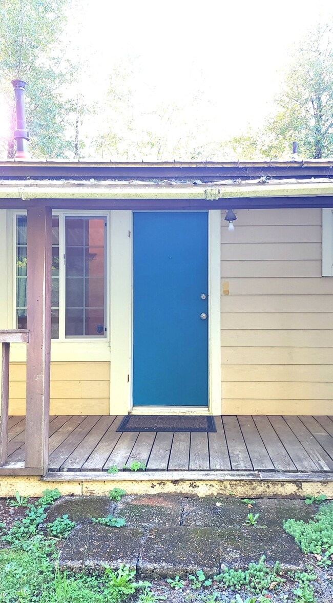 Building Photo - 42-KE642 N Bass Ct