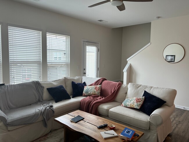 Photo - 1108 Kudzu St Townhome