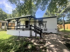 Building Photo - 149 Palisade Dr