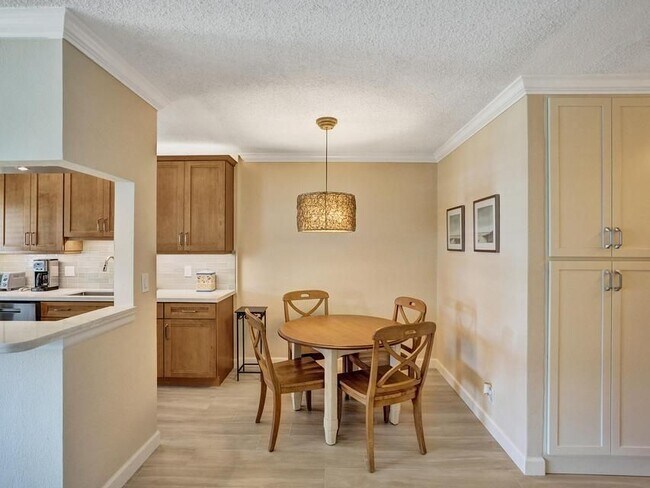 Foto del edificio - 2866 NE 30th St