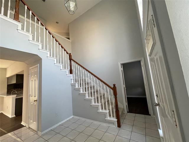 Foto del edificio - 728 Fawn Valley Dr