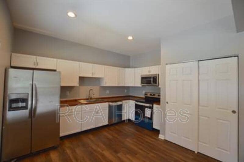 Photo - 118 N State Ave, Unit A