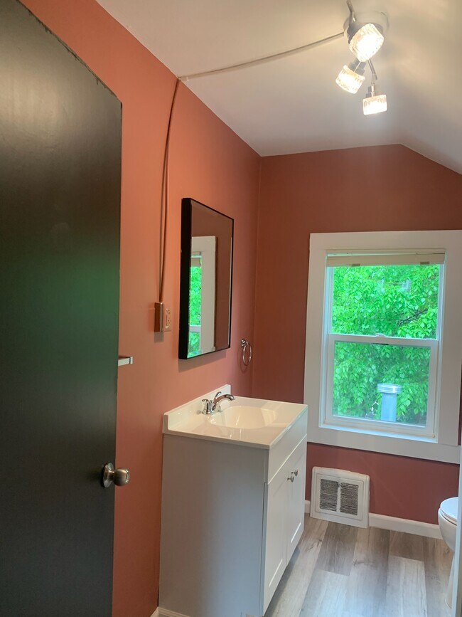 539 W Ridge St, Marquette, MI 49855 House Rental in Marquette, MI