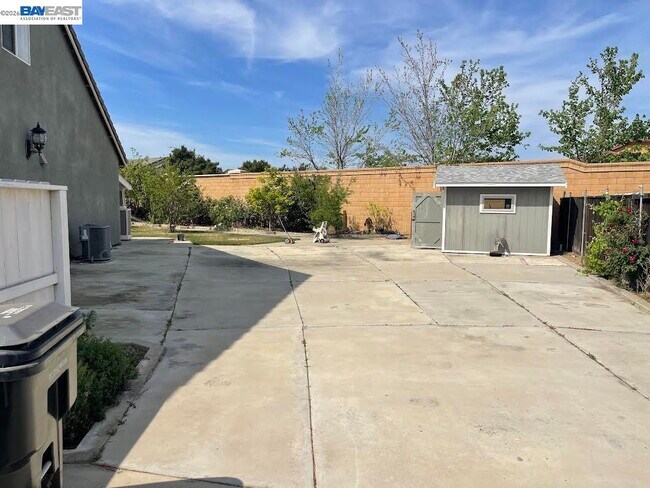 Foto del edificio - 1235 Santona Ct