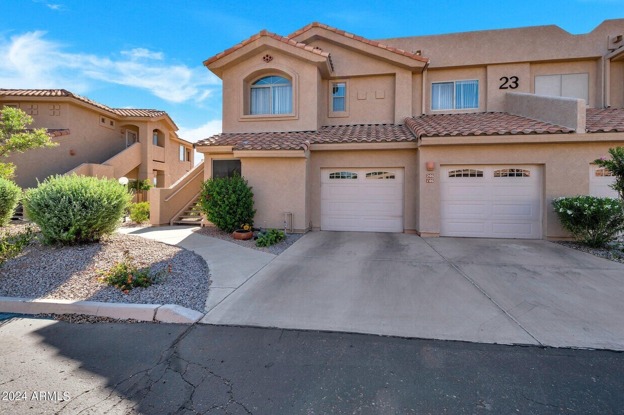 Foto principal - 5450 E McLellan Rd