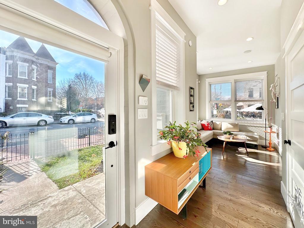 Foto principal - 85 R St NW