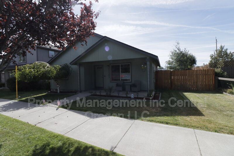 Primary Photo - 63305 Vogt Rd