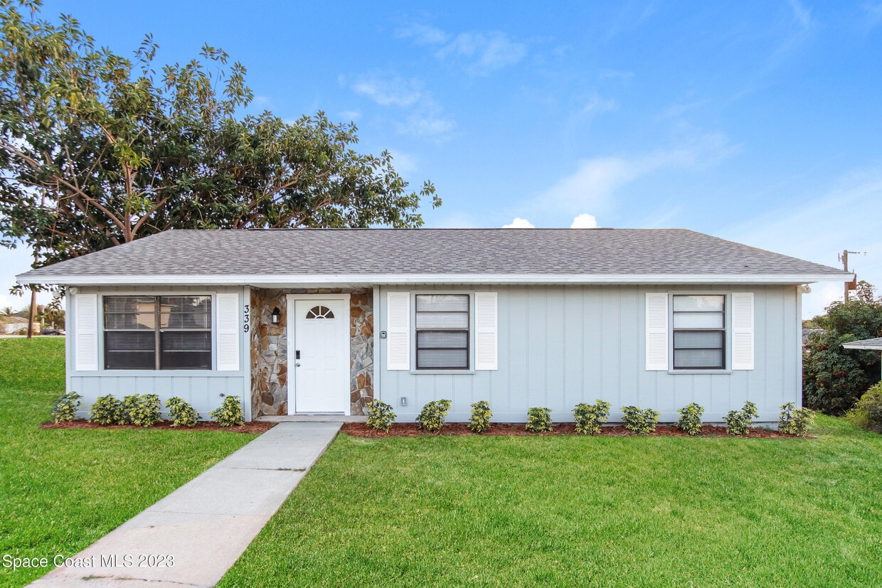 Foto principal - 339 13th St SW