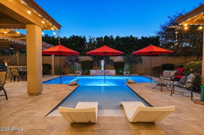 Foto del edificio - 3781 E Chestnut Ln