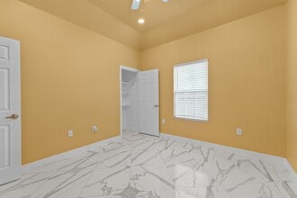 Building Photo - 12725 Arp St