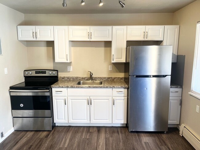 Photo - 1021 W Vermijo Ave Apartment