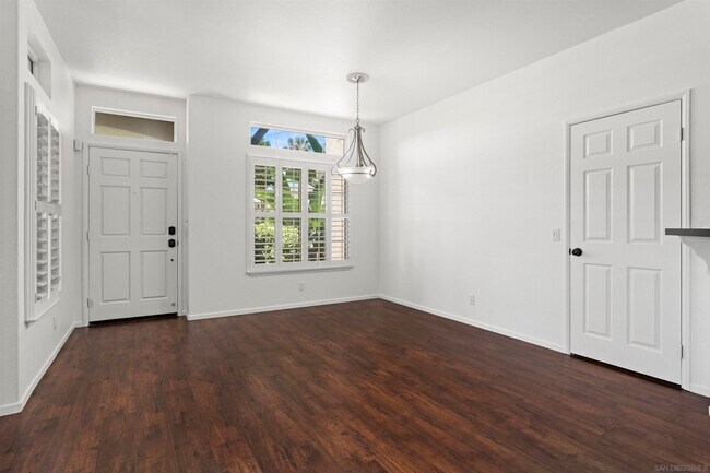 Foto del edificio - 12650 Springbrook Dr
