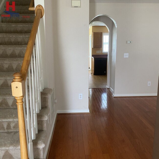 Foto del edificio - 1221 Maplewood Ave