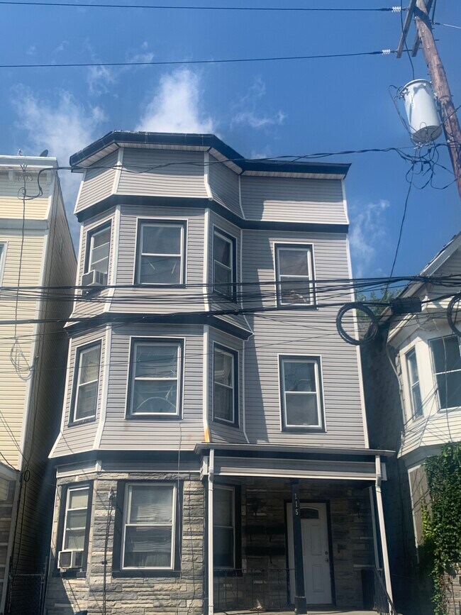115 Ridgewood Ave. - 115 Ridgewood Ave