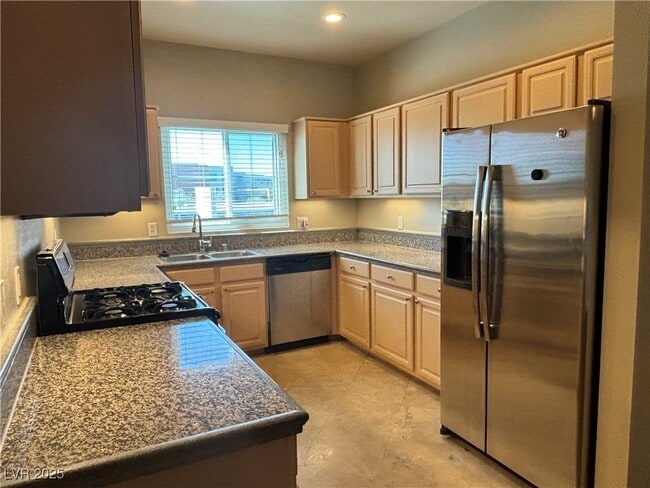 Building Photo - 5250 S Rainbow Blvd