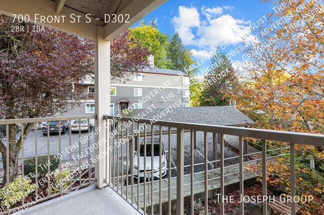 Building Photo - 700 Front St S