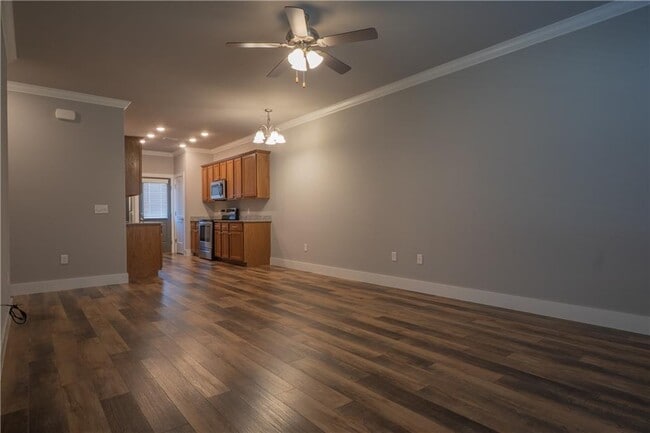 Building Photo - 1723 Booker Cir