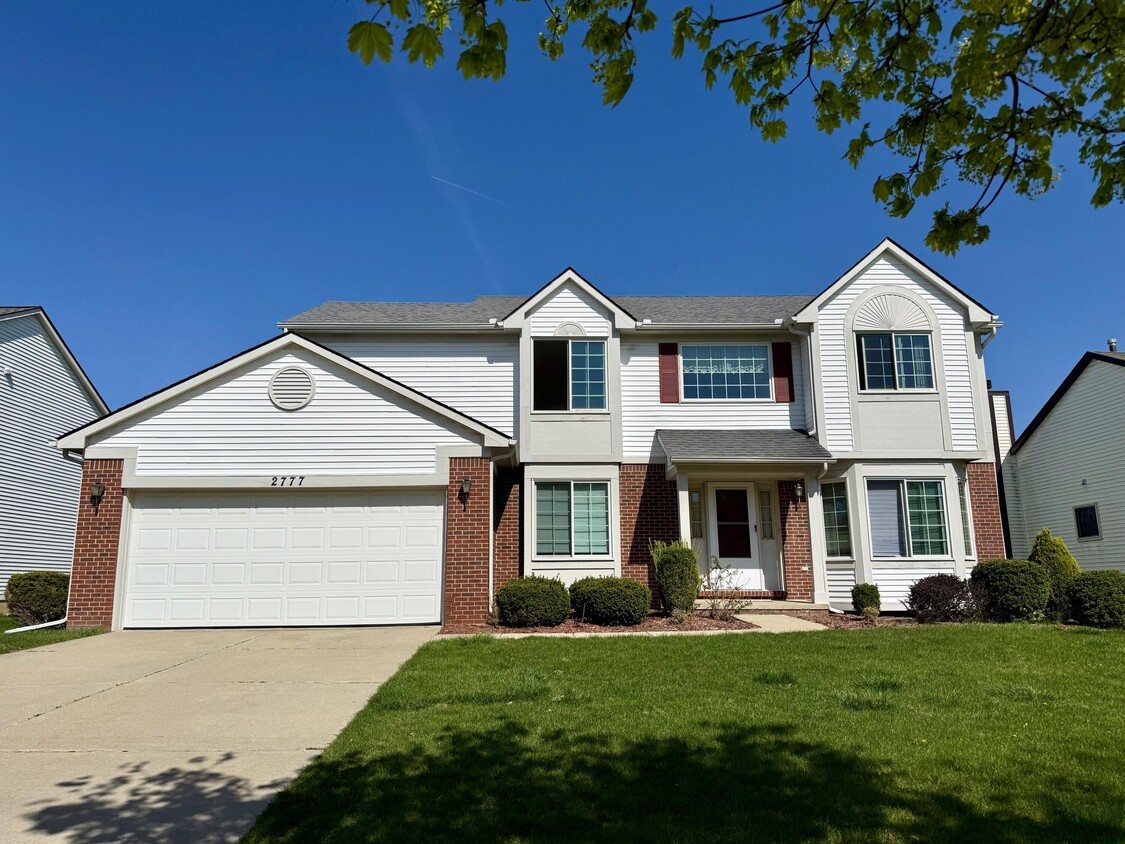 Foto principal - 2777 Mystic Dr