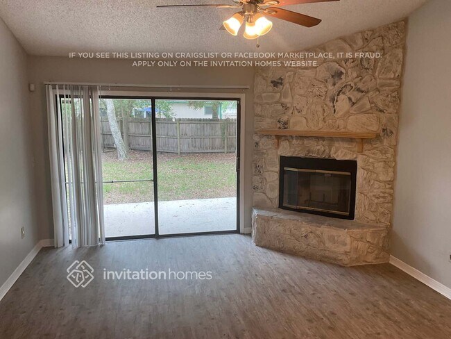 Foto del edificio - 8096 Kilwinning Ln