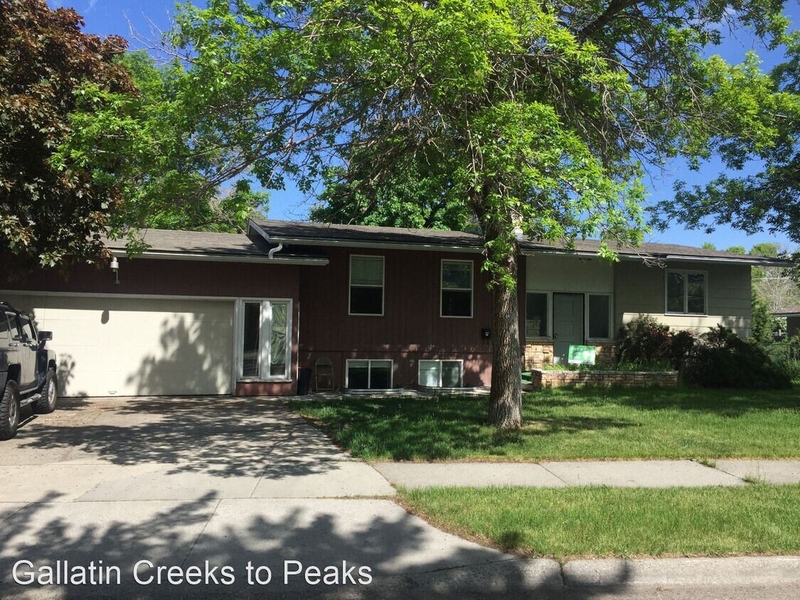 Primary Photo - 304 S 13th Ave