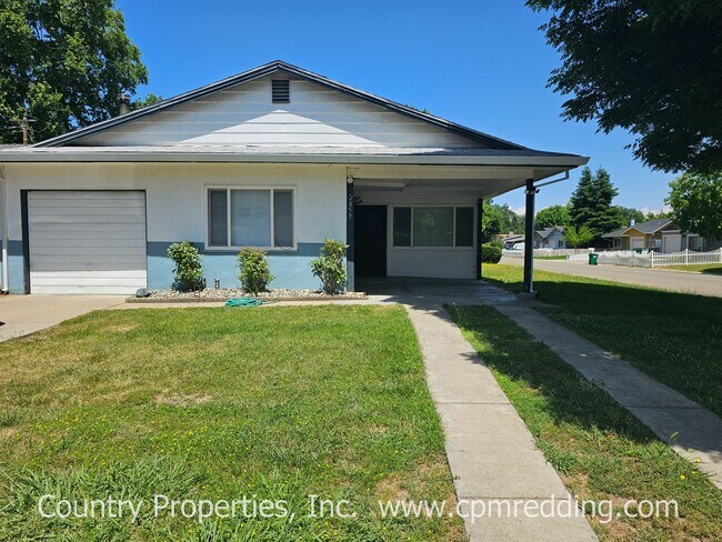 Foto del edificio - Shaded House on Corner Lot with 4 Bedrooms...