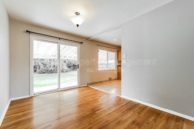 Building Photo - 1611 S Julian Way