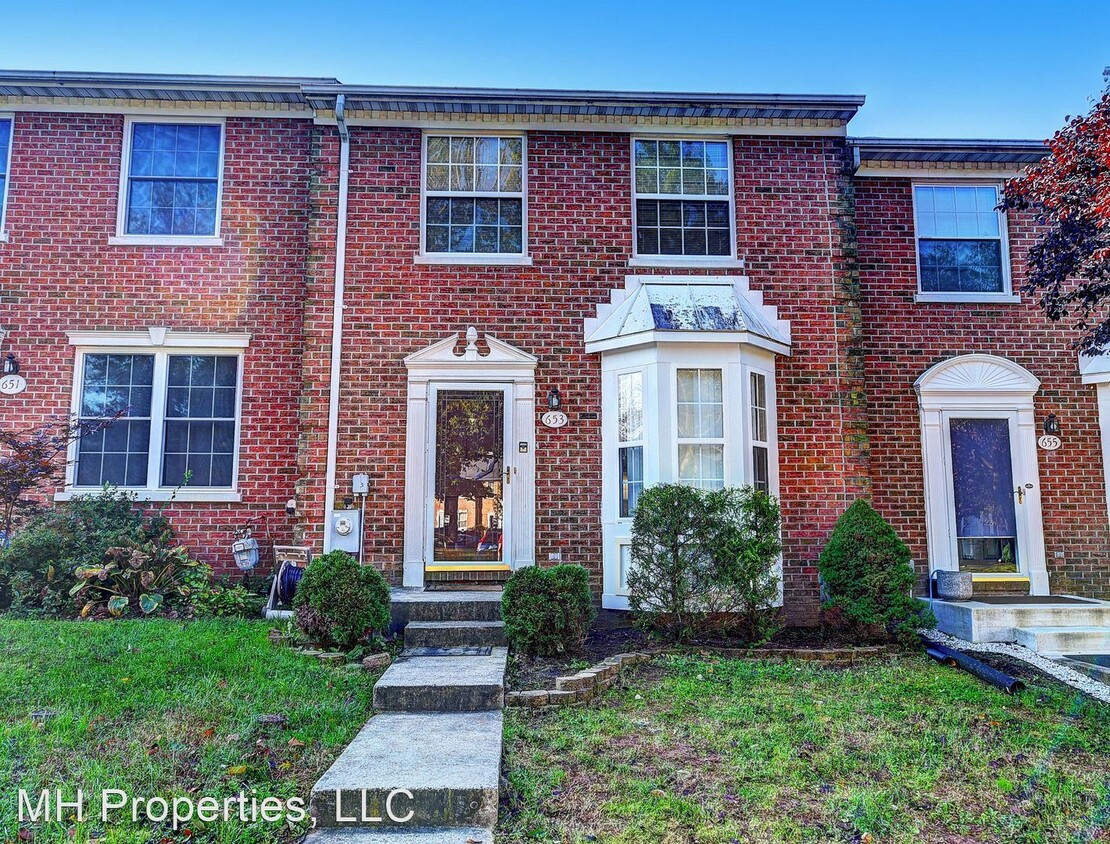 Foto principal - 3 br, 3 bath House - 653 North Branch Ct