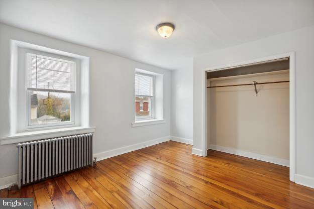 Building Photo - 445 W Elm St