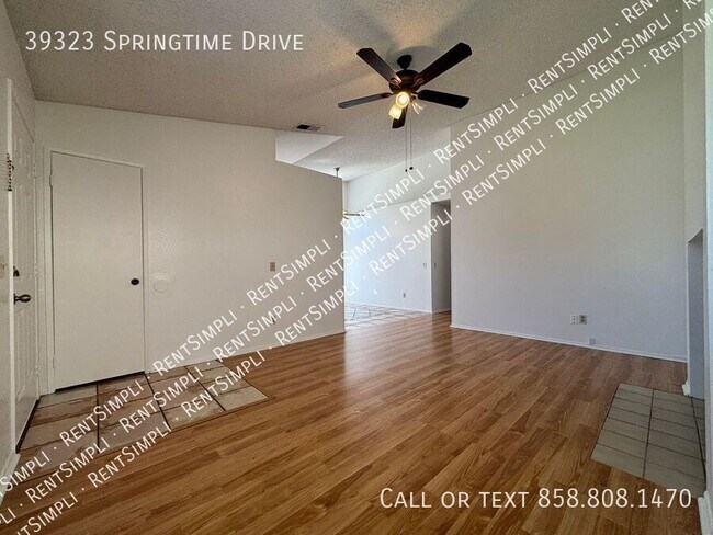 Foto del edificio - 39323 Springtime Dr