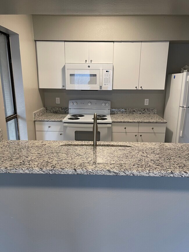 Foto del edificio - 500 NW 1st St