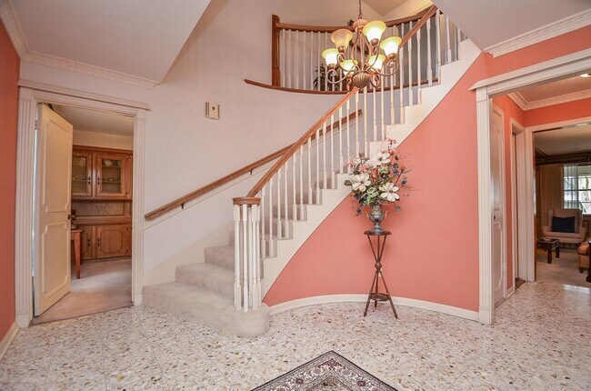 Building Photo - 519 Sancroft Ct