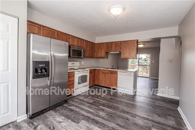 Building Photo - 111 Antler Hollow Ct